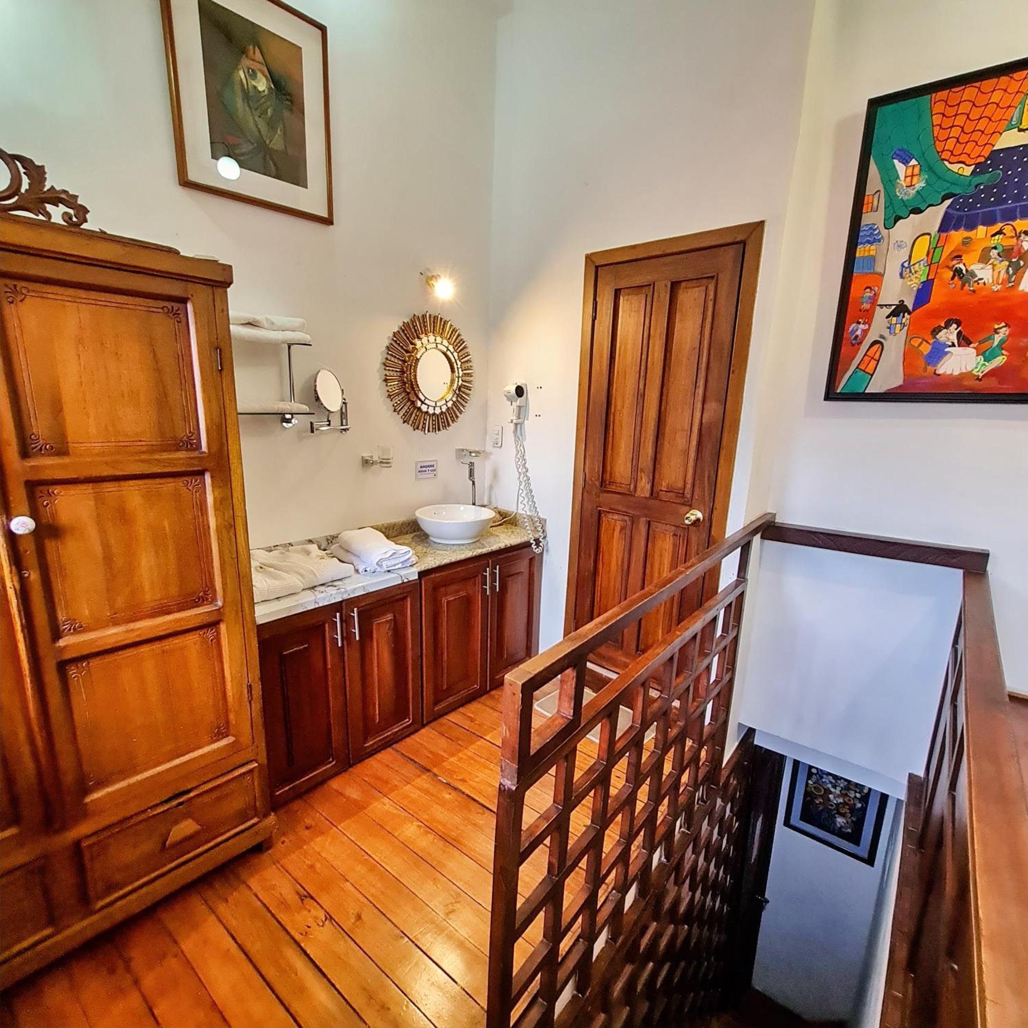 Hotel Boutique Casa San Marcos Quito Bagian luar foto
