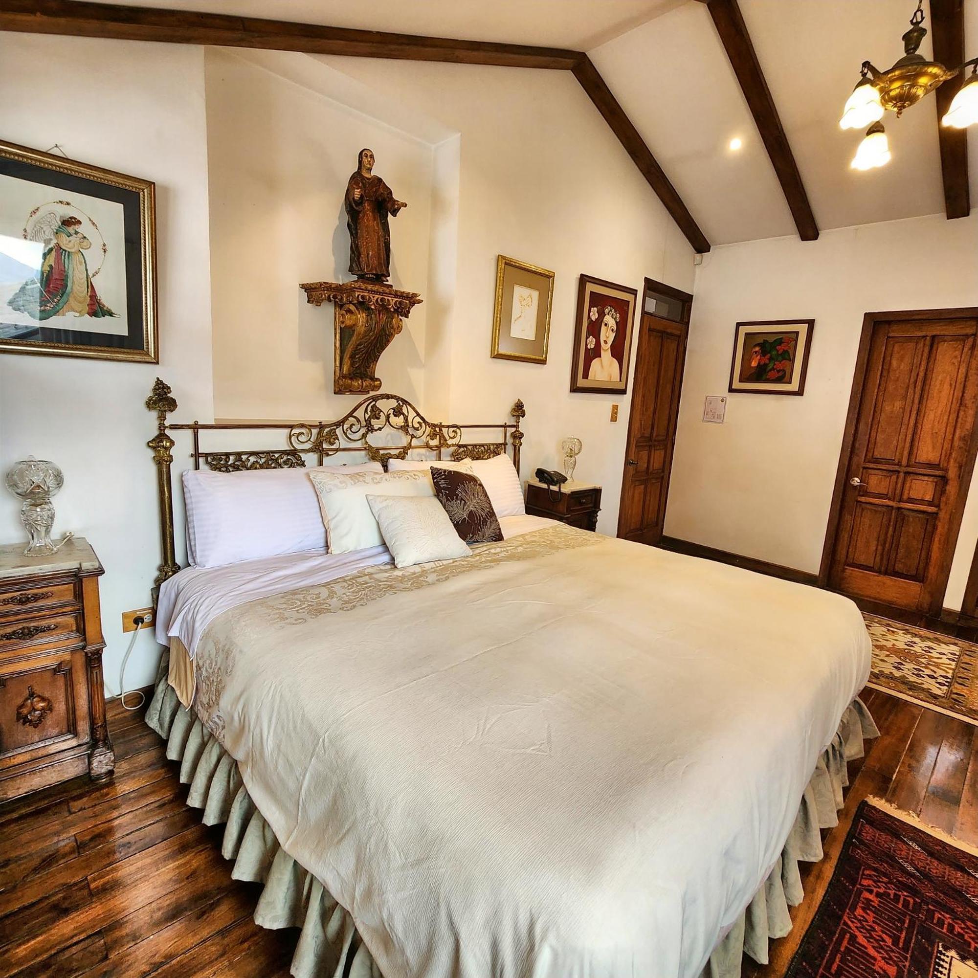 Hotel Boutique Casa San Marcos Quito Bagian luar foto